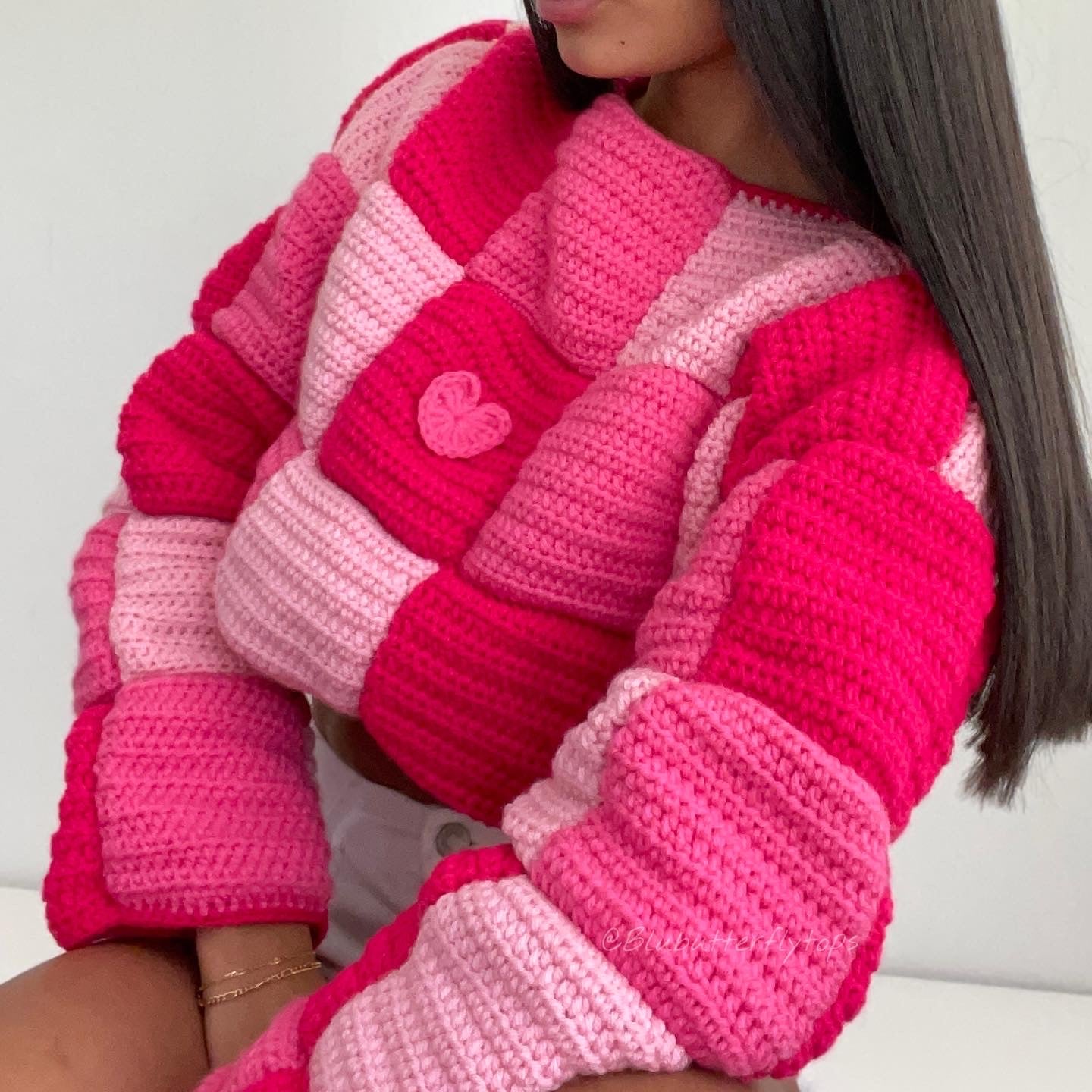 VALENTINE SWEATER