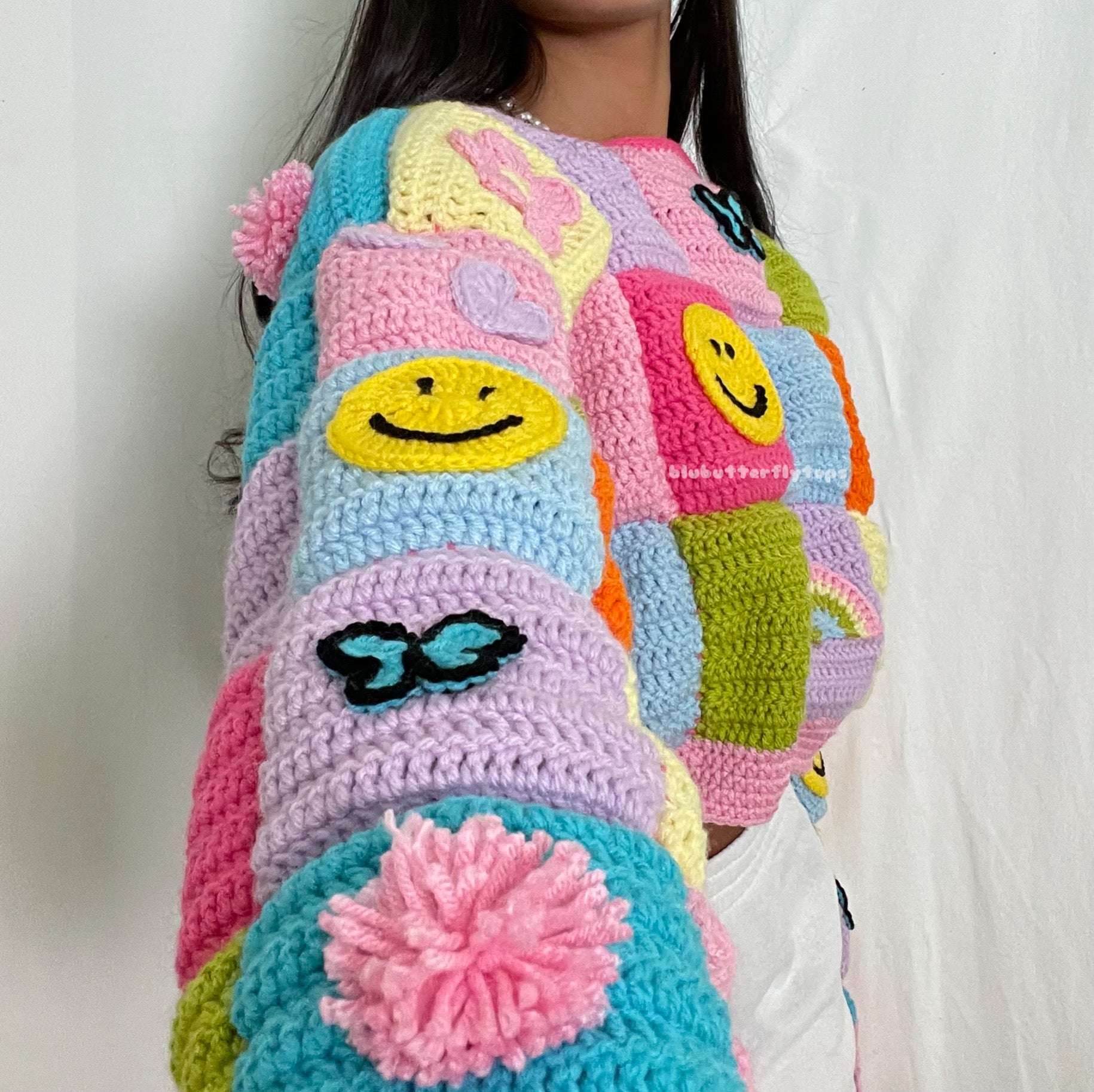 MOJI SWEATER